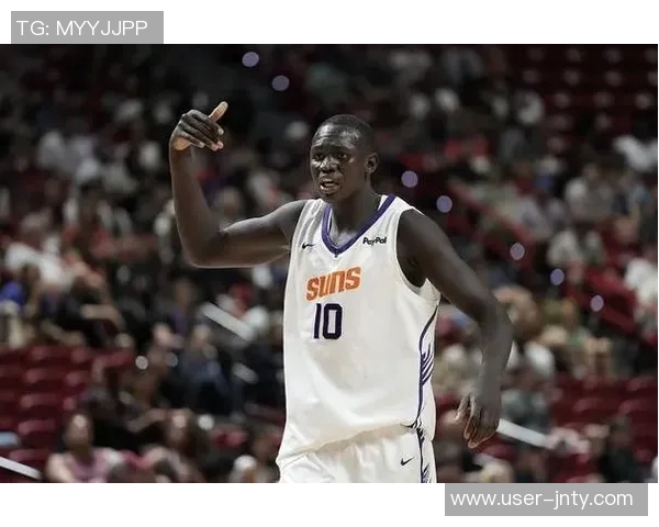 太阳主帅透露吉莱斯皮背部不适因谨慎未让其多上场